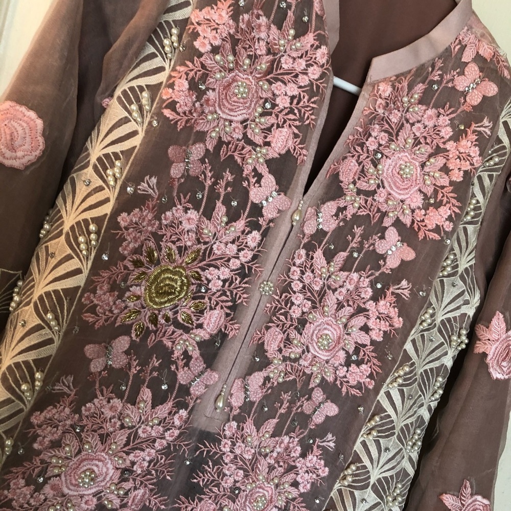 Agha Noor shirt - Picture 4 of 4